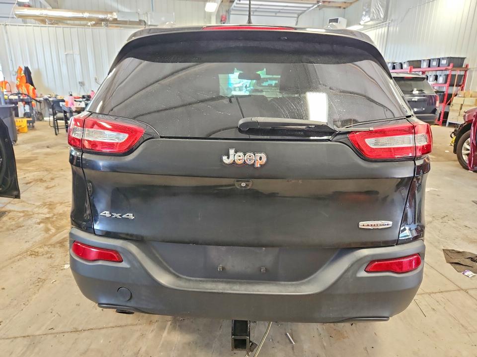 Photo 6 from auction – 2018 JEEP CHEROKEE with VIN 1C4PJMLB0JD555508