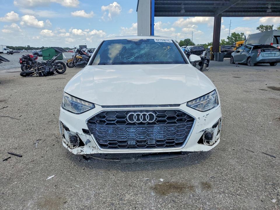 Photo 5 from auction – 2023 AUDI A4 with VIN WAUDAAF47PN010761