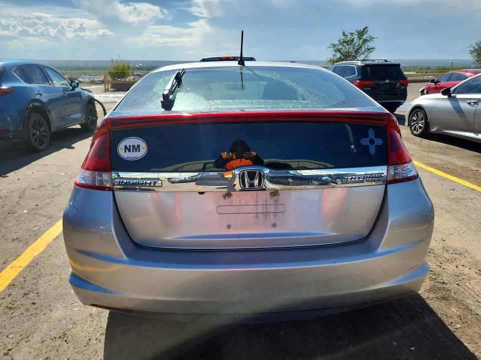 Photo 6 from auction – 2014 HONDA INSIGHT with VIN JHMZE2H77ES001971