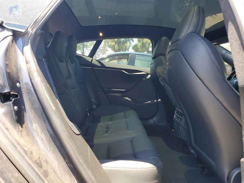 Photo 10 from auction – 2020 TESLA MODEL S with VIN 5YJSA1E2XLF397034