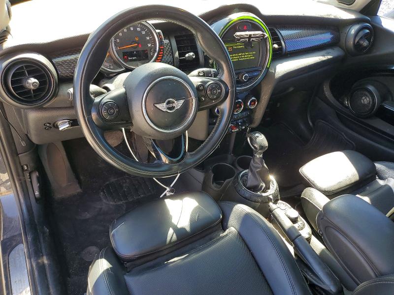Photo 8 from auction – 2016 MINI COOPER with VIN WMWXP7C51G3B92550