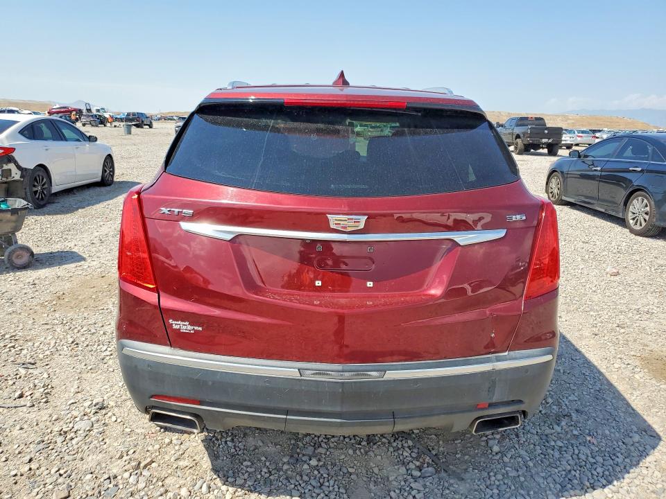 Photo 6 from auction – 2017 CADILLAC XT5 with VIN 1GYKNBRS2HZ100421
