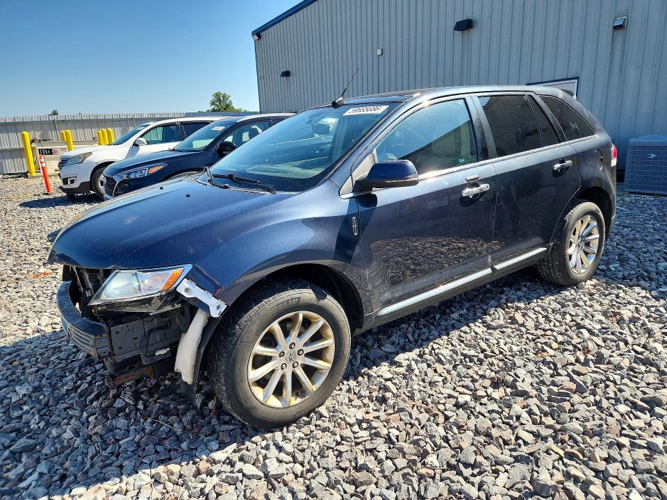 LINCOLN MKX 2013 with VIN 2LMDJ8JK4DBL23100 - Photo from auction