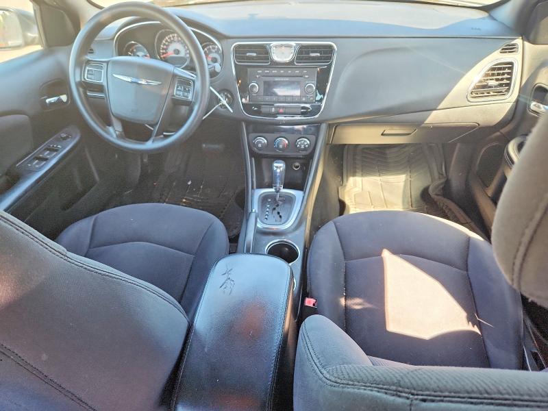 Photo 8 from auction – 2013 CHRYSLER 200 with VIN 1C3CCBAB4DN733701
