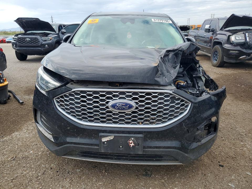 Photo 5 from auction – 2023 FORD EDGE with VIN 2FMPK4J93PBA24231