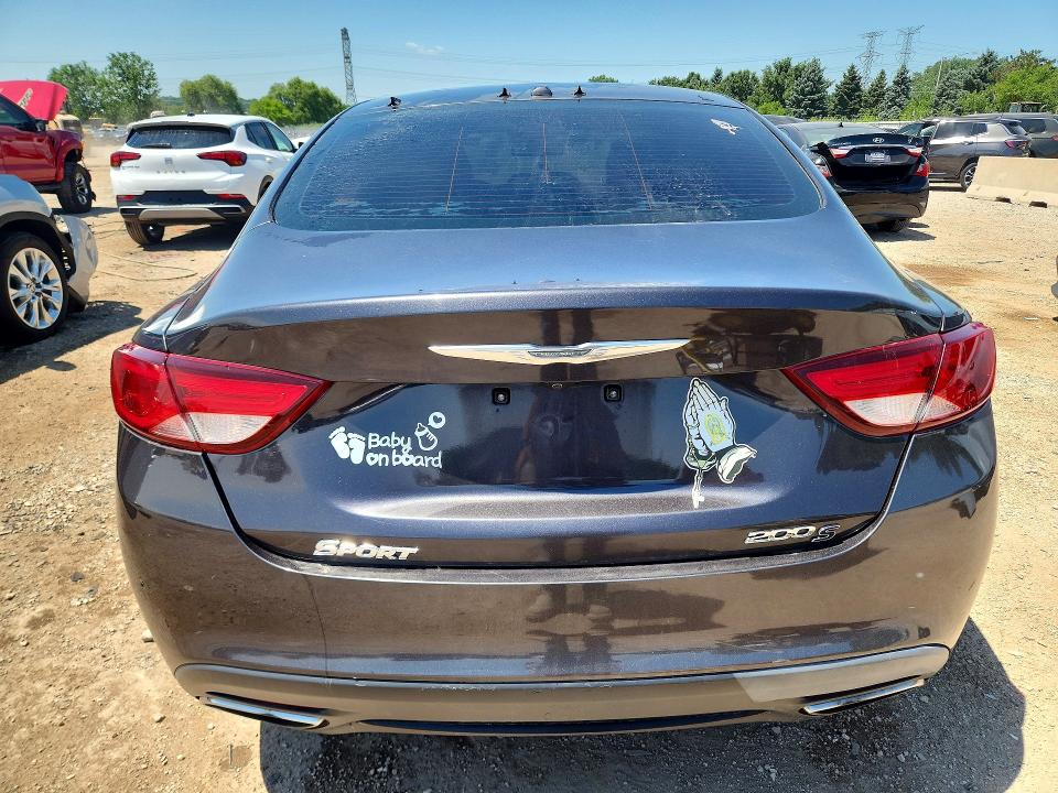 Photo 6 from auction – 2016 CHRYSLER 200 with VIN 1C3CCCBB1GN129290