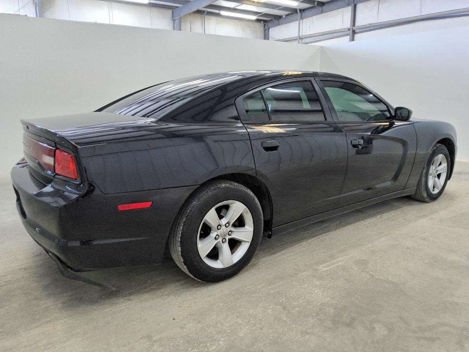 Photo 3 from auction – 2013 DODGE CHARGER with VIN 2C3CDXBG8DH684631