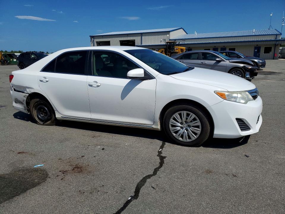 Photo 4 from auction – 2013 TOYOTA CAMRY with VIN 4T1BF1FKXDU279876