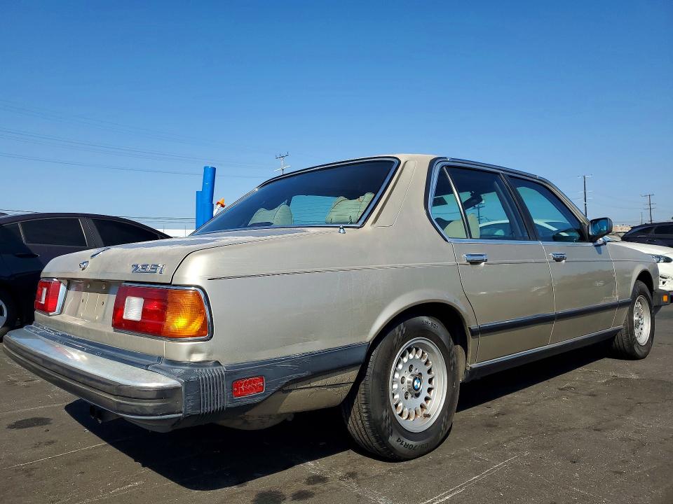 Photo 3 from auction – 1985 BMW 735 with VIN WBAFH8408F0637784