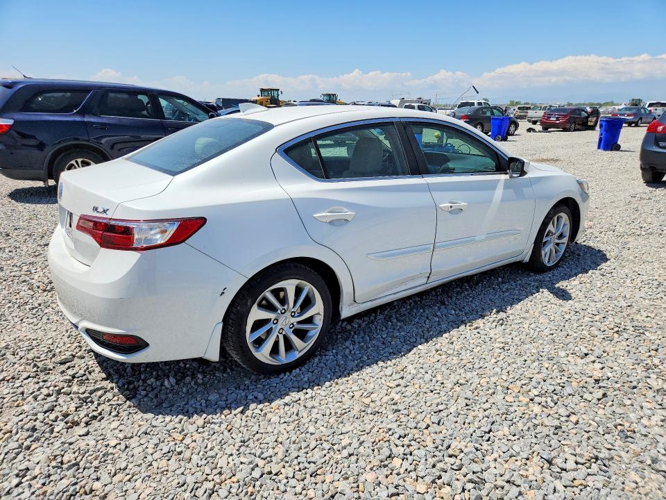 Photo 3 from auction – 2016 ACURA ILX with VIN 19UDE2F76GA004370