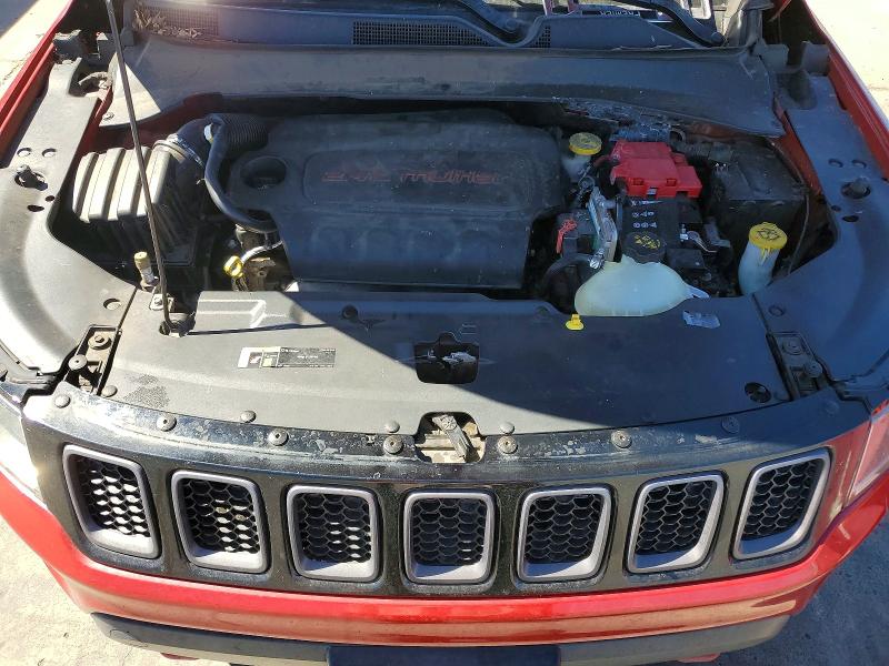 Photo 12 from auction – 2019 JEEP COMPASS with VIN 3C4NJDDB0KT639037