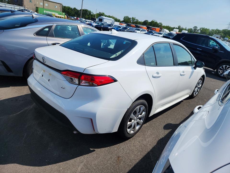 Zdjęcie 3 z aukcji – 2026 TOYOTA COROLLA z VIN 5YFB4MDE9TP376507