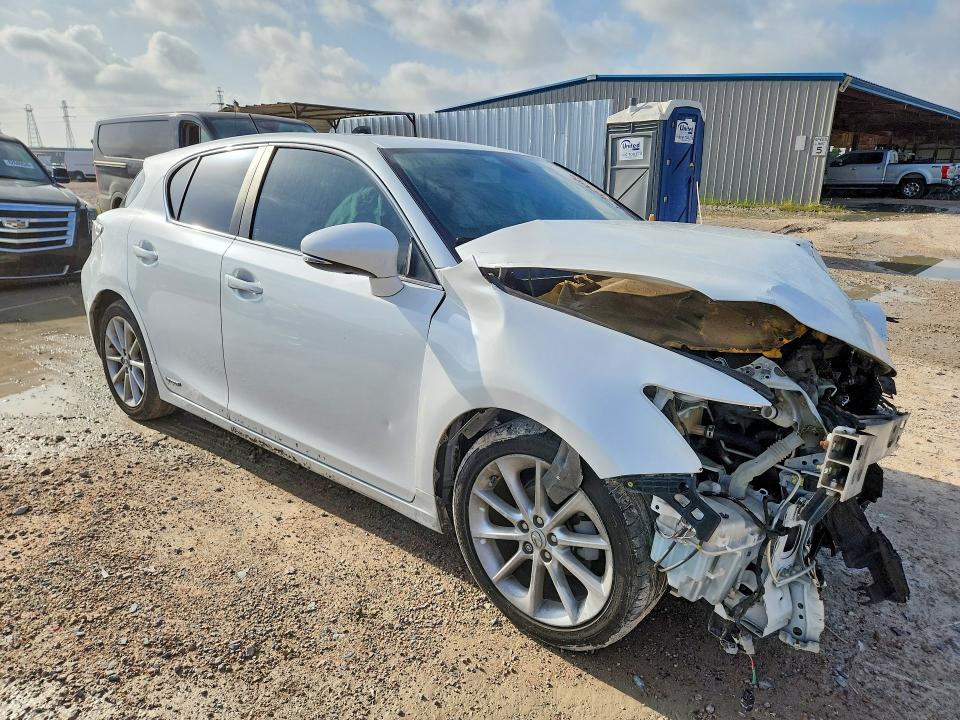 Снимка 4 от търг – 2013 LEXUS CT с VIN JTHKD5BH5D2172028