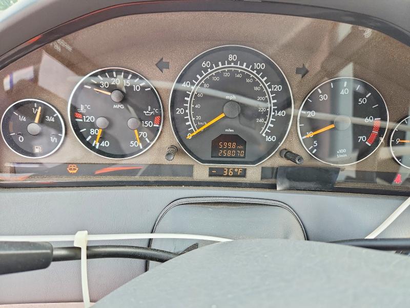 Photo 9 from auction – 2001 MERCEDES-BENZ SL with VIN WDBFA68F91F197671