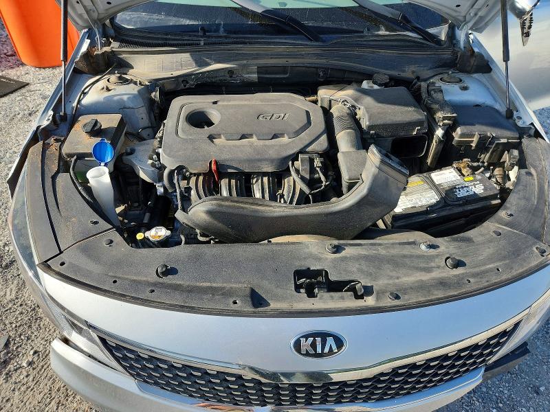 Photo 11 from auction – 2016 KIA OPTIMA with VIN 5XXGU4L30GG054584