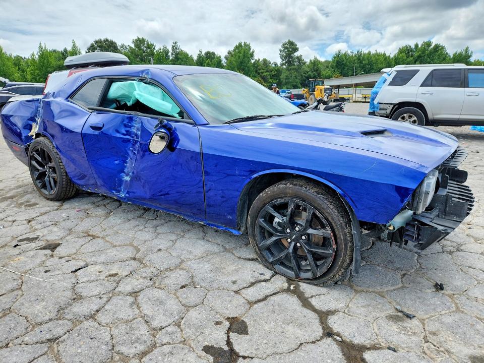 Photo 4 from auction – 2022 DODGE CHALLENGER with VIN 2C3CDZAG7NH179100