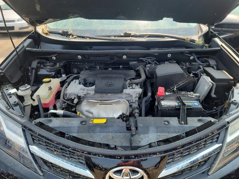 Photo 12 from auction – 2015 TOYOTA RAV4 with VIN 2T3BFREVXFW317689