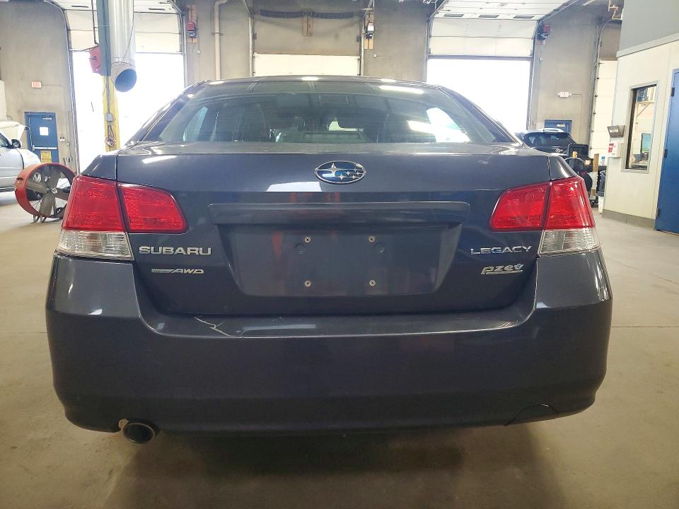 Photo 6 from auction – 2010 SUBARU LEGACY with VIN 4S3BMBK64A3243627