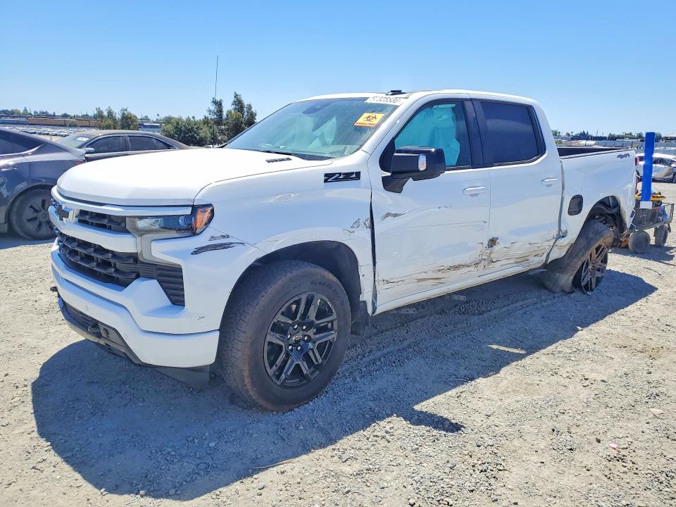 CHEVROLET SILVERADO 2025 with VIN 1GCUKEE80SZ264356 - Photo from auction