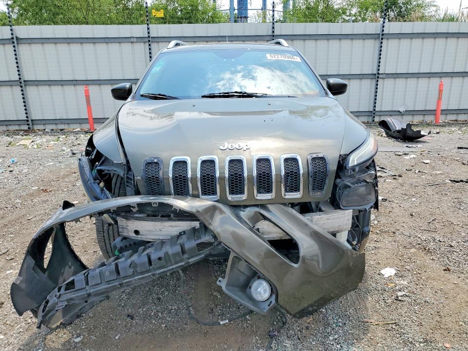 Photo 5 from auction – 2014 JEEP CHEROKEE with VIN 1C4PJMCSXEW258966