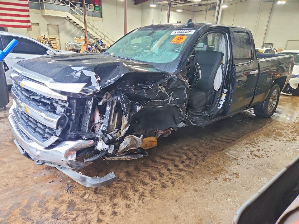 CHEVROLET SILVERADO 2016 with VIN 1GCVKREC3GZ385079 - Photo from auction