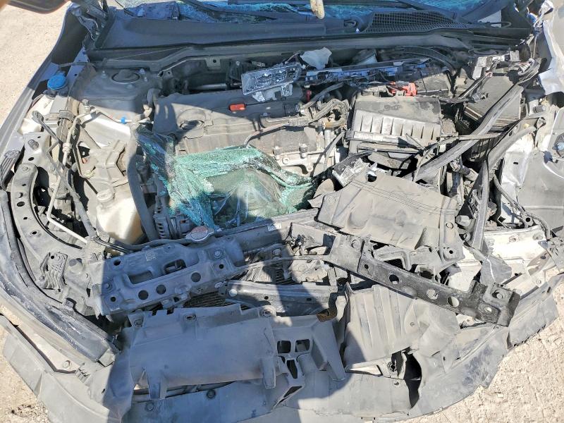 Photo 11 from auction – 2022 HONDA CIVIC with VIN 2HGFE2F56NH594219