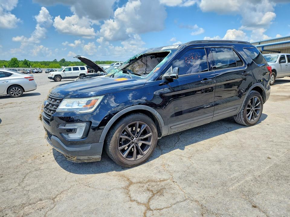 FORD EXPLORER 2017 with VIN 1FM5K7D84HGD39089 - Photo from auction