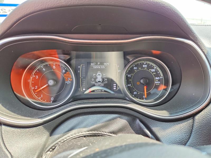 Photo 9 from auction – 2019 JEEP CHEROKEE with VIN 1C4PJLCB7KD331941