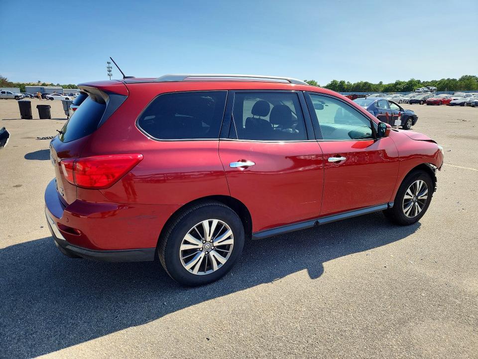 Photo 3 from auction – 2017 NISSAN PATHFINDER with VIN 5N1DR2MM8HC694099
