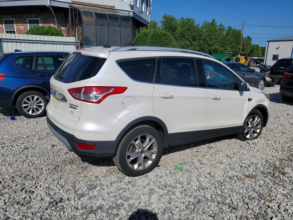 Photo 3 from auction – 2014 FORD ESCAPE with VIN 1FMCU0JXXEUE00107