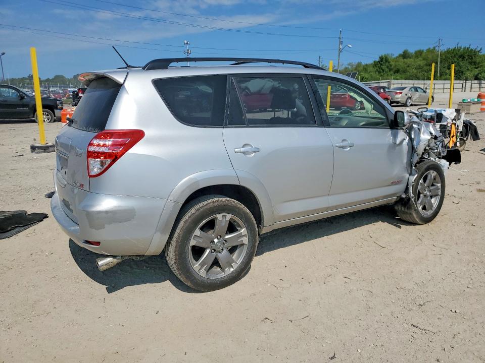 Photo 3 from auction – 2012 TOYOTA RAV4 with VIN JTMRF4DV9C5055427