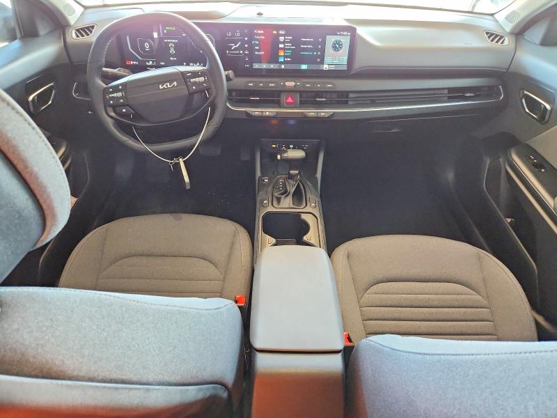 Photo 8 from auction – 2025 KIA K4 with VIN 3KPFU4DE2SE248031