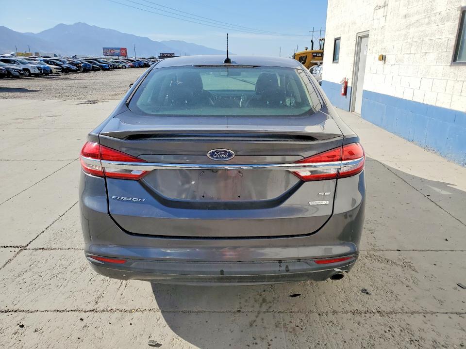 Photo 6 from auction – 2017 FORD FUSION with VIN 3FA6P0HD2HR143739