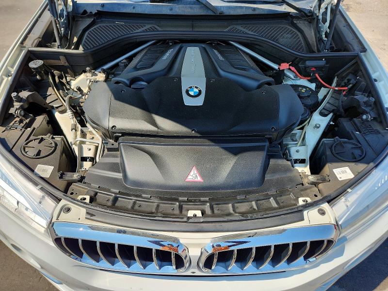 Photo 12 from auction – 2014 BMW X5 with VIN 5UXKR6C51E0C02248
