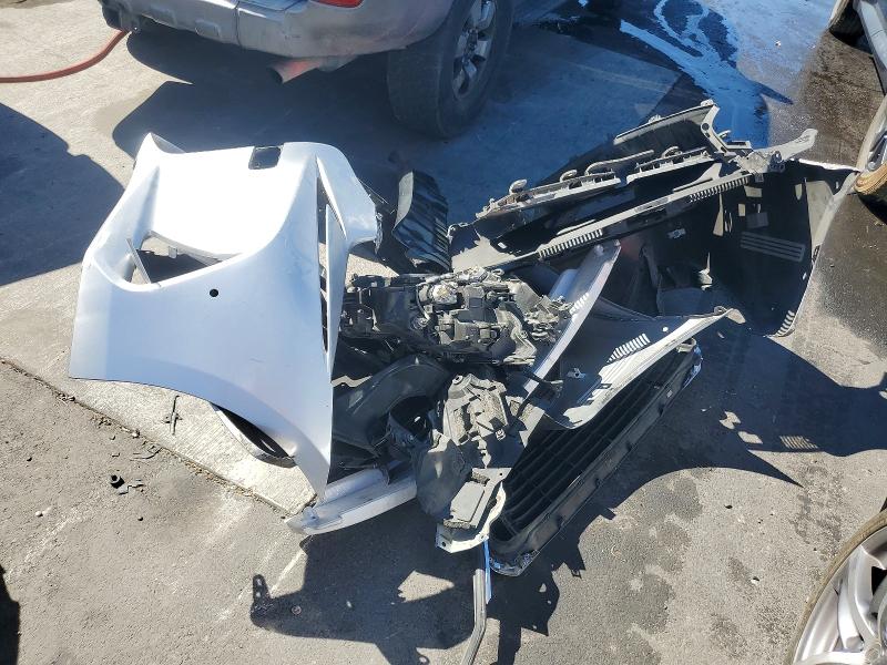 Photo 12 from auction – 2017 LEXUS IS with VIN JTHBA1D25H5041793