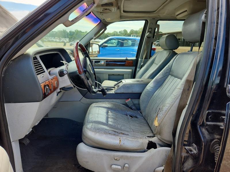 Photo 7 from auction – 2004 LINCOLN NAVIGATOR with VIN 5LMFU27R04LJ22479