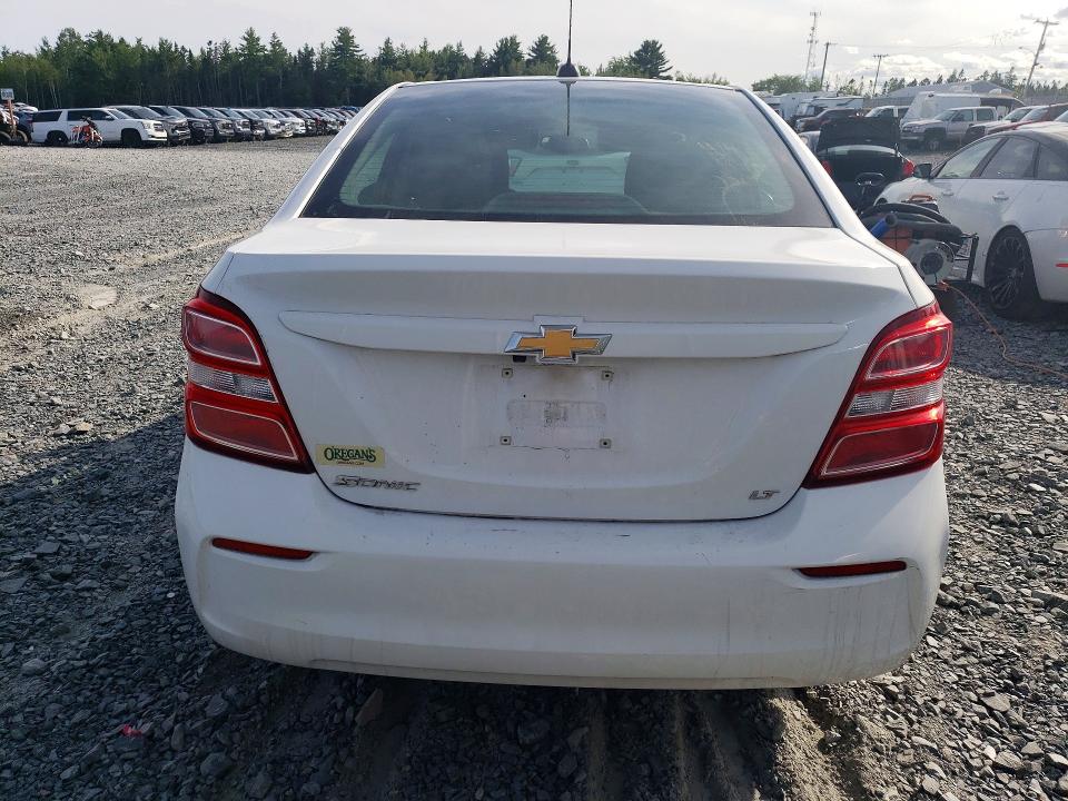 Photo 6 from auction – 2018 CHEVROLET SONIC with VIN 1G1JD5SH7J4113410