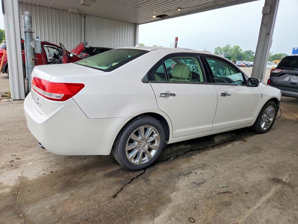 Photo 3 from auction – 2011 LINCOLN MKZ with VIN 3LNHL2GC9BR765132