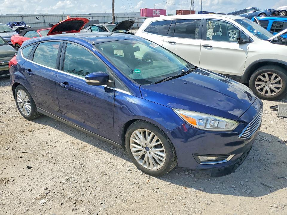 Photo 4 from auction – 2017 FORD FOCUS with VIN 1FADP3N2XHL330270