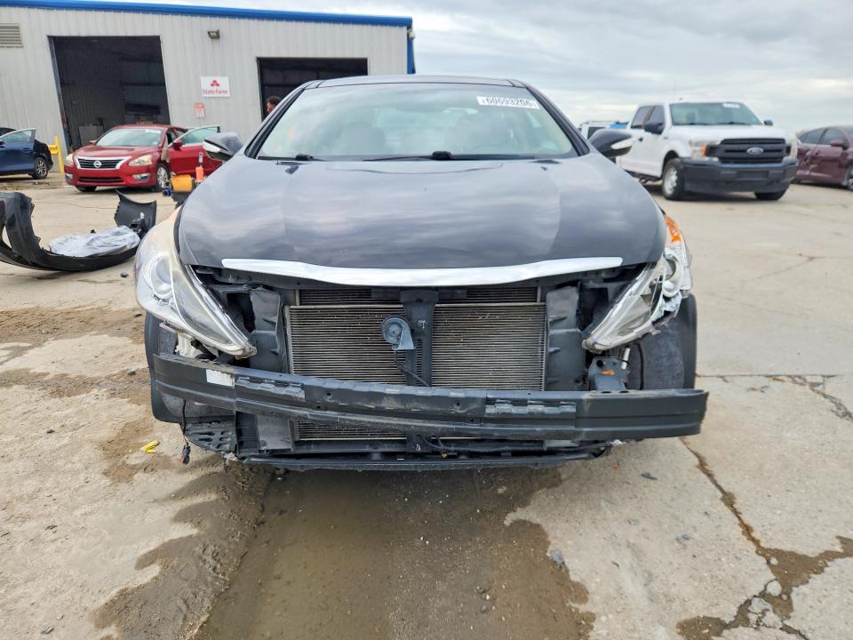 Photo 5 from auction – 2012 HYUNDAI SONATA with VIN 5NPEC4AC5CH450814