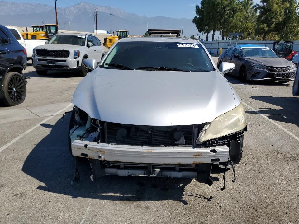صورة رقم 5 من المزاد - 2010 LEXUS ES مع VIN JTHBK1EGXA2404071