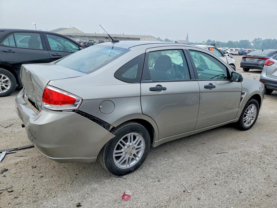 Photo 3 from auction – 2008 FORD FOCUS with VIN 1FAHP35N18W297170