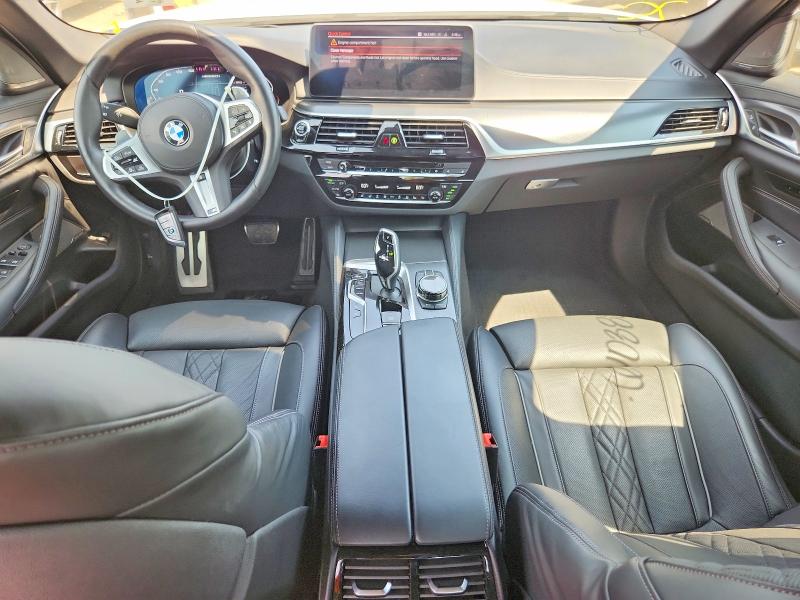Photo 8 from auction – 2022 BMW M550XI with VIN WBA13BK0XNCJ52830