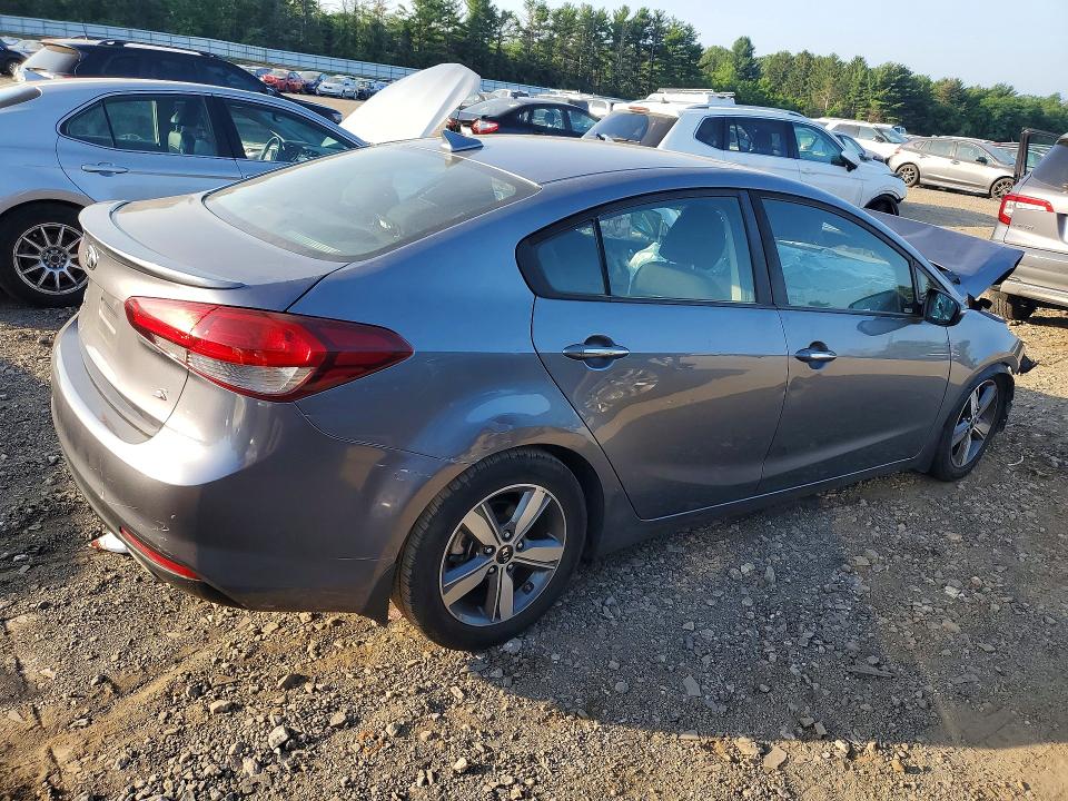 Photo 3 from auction – 2018 KIA FORTE with VIN 3KPFL4A71JE177153