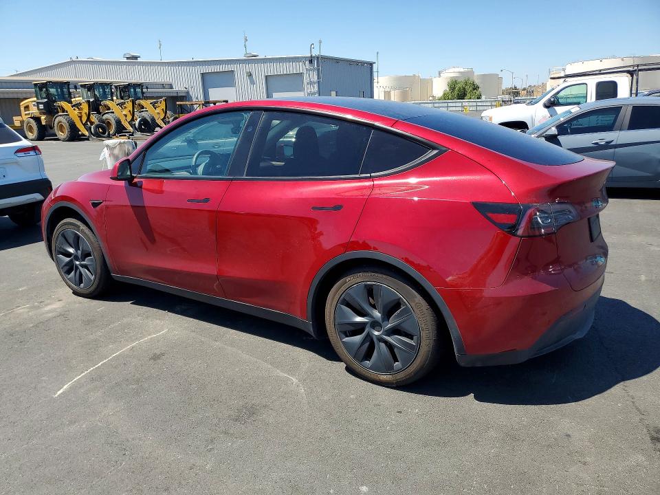 Foto 2 de la subasta – 2025 TESLA MODEL Y con VIN 7SAYGDED8SF240146