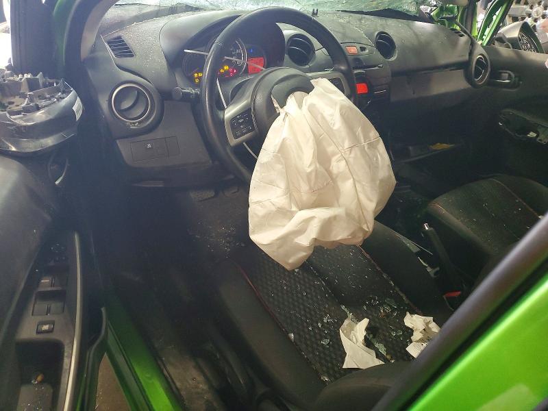 Photo 8 from auction – 2011 MAZDA MAZDA2 with VIN JM1DE1HY3B0123247
