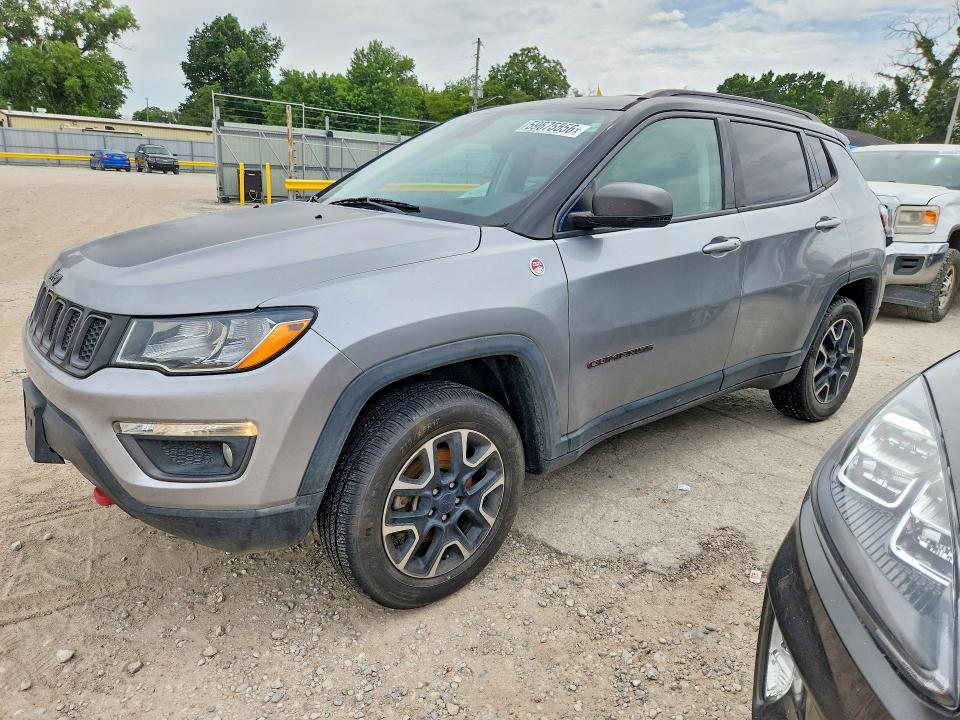 JEEP COMPASS 2020 with VIN 3C4NJDDB1LT126624 - Photo from auction