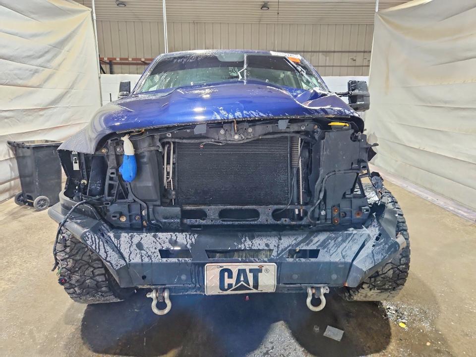Photo 5 from auction – 2018 RAM 1500 with VIN 1C6RR7FG0JS221492