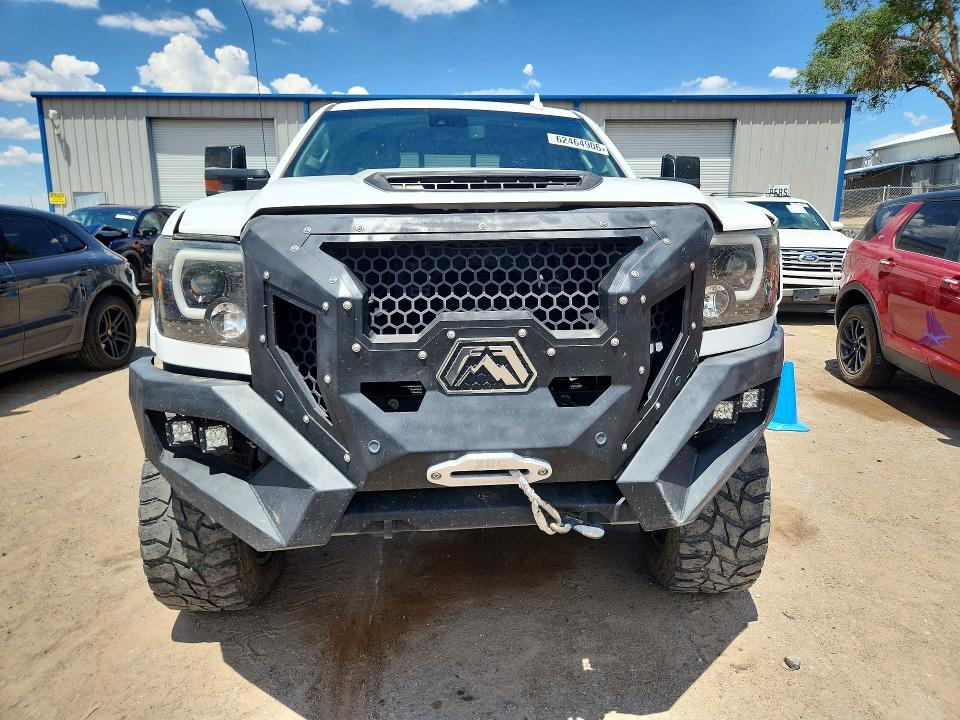 Photo 5 from auction – 2019 GMC SIERRA with VIN 1GT12SEY0KF167046