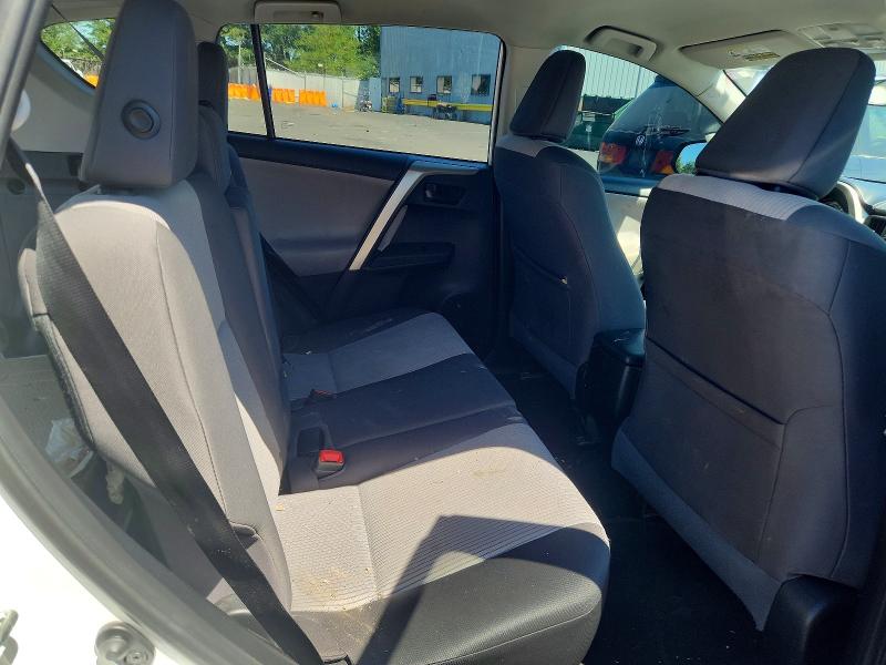 Photo 10 from auction – 2014 TOYOTA RAV4 with VIN 2T3ZFREV7EW111338